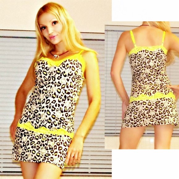NWT Sanrio Hello Kitty "WILD Kitty" Lace trim Cotton Chemise S,M,L,XL - Picture 2 of 4